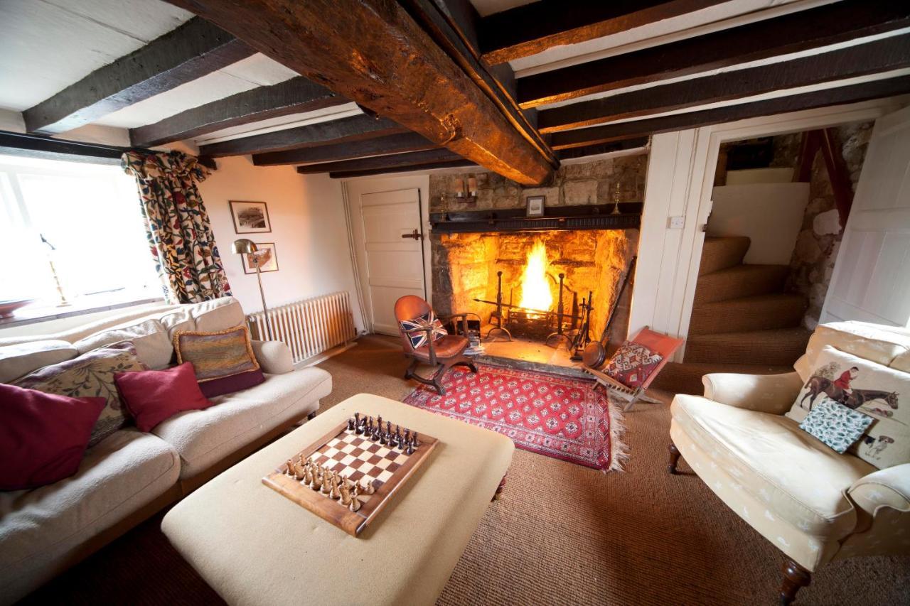 Afton Thatch: Beautiful Thatched Family Cottage Freshwater Bagian luar foto